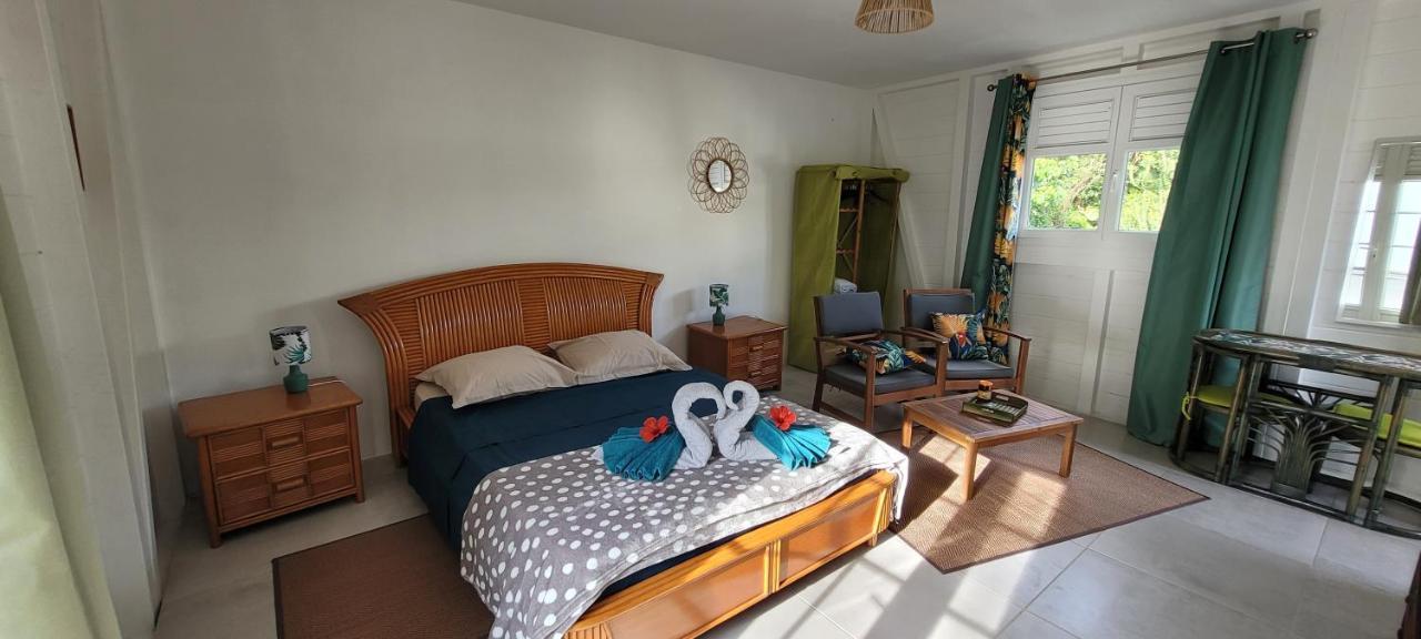Ti-Hibiscus Bungalow T1 Clim-Wifi 30M2 2 Pers Grande Savane Exterior foto